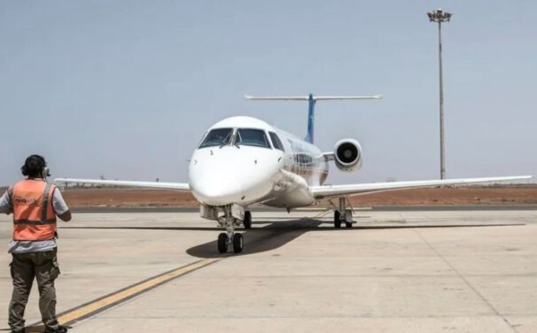 AIBD : Un avion perd 4 pneus juste avant le décollage