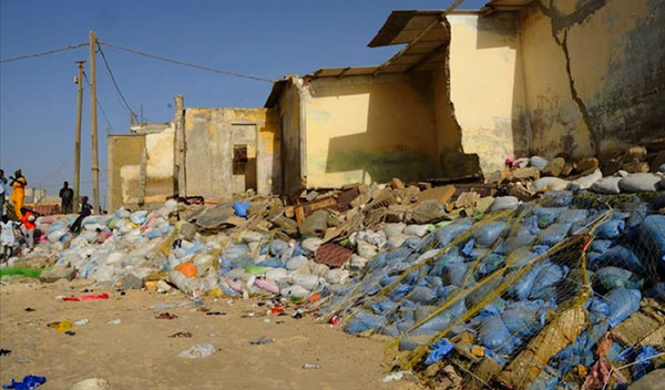 Saint-Louis menacée par l’érosion.