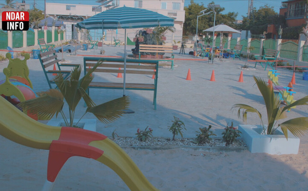 Grâce à l'engagement communautaire, le jardin public des HLM devient un paradis