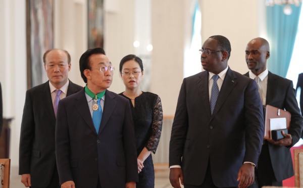 (Photos) Reçu, hier, au Palais, le Gouverneur Coréen Kwan-Yong KIM, sera à Saint-Louis, ce vendredi.