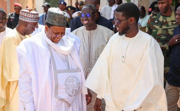 Louga : Le président Diomaye FAYE en visite à la famille omarienne 