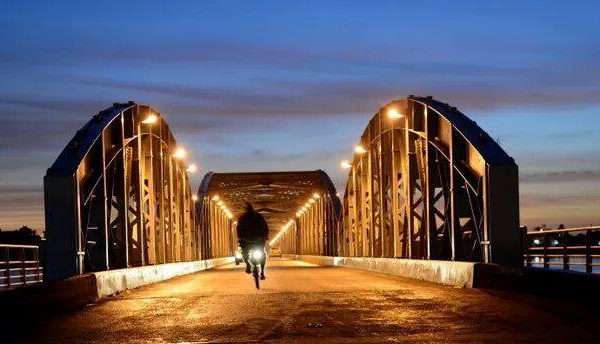TOURISME: des « maisons d’hôtes » étranglent les hôtels de Saint-Louis.