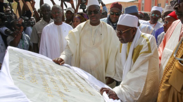 Autoroute Thiénéba-Tivaouane-Saint-Louis/Achèvement de la grande mosquée: Macky Sall débarque en père Noël à Tivaoune !