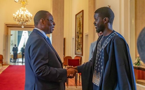 Bassirou annule des décrets de concessions minières signés par Macky Sall