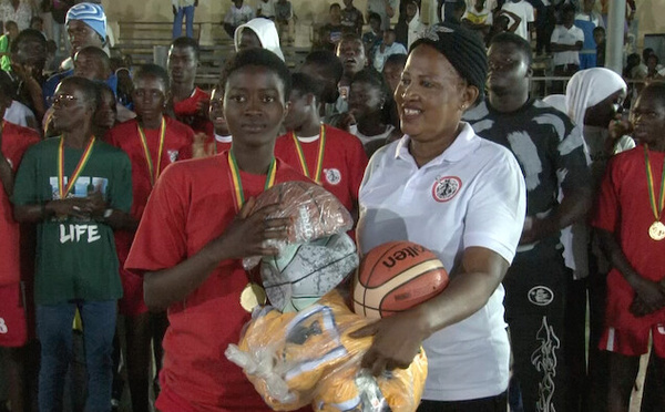 Saint-Louis : Quand les anciennes tendent la main aux futures étoiles du basket