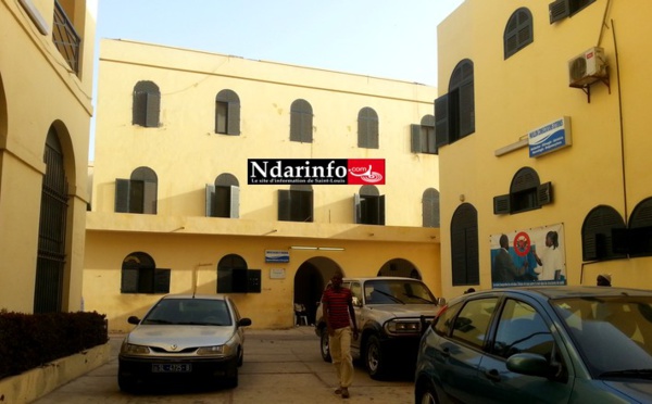 URGENT: un homme retrouvé mort à l’entrée du garage de BANGO.