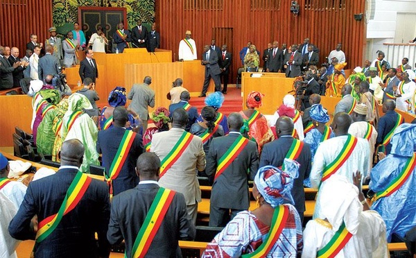Sénégal : l'Assemblée nationale modifie son règlement intérieur et renforce ses pouvoirs de contrôle de l'action gouvernementale