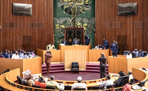 Lutte contre la corruption : les députés adoptent la loi sur les lanceurs d’alerte