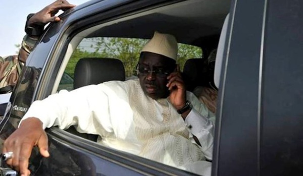 Touba : Le cortège de Macky Sall essuie des huées.