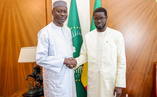 Le chef de l’État reçoit le maire de Dakar pour faire le point sur les JOJ 2026