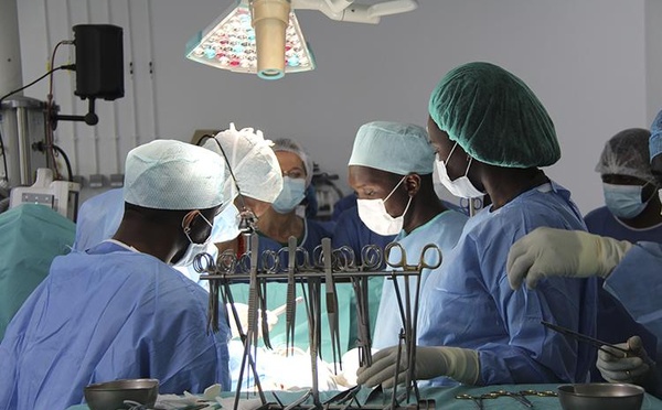 Cardiologie : le Sénégal entre dans l’ère de la chirurgie sans ouverture thoracique
