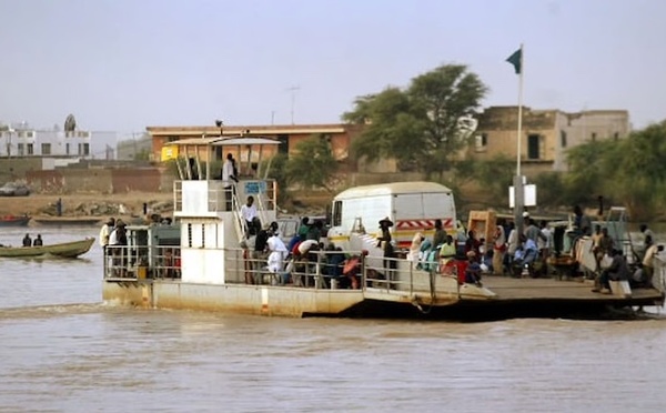 "Faux musiciens" : Comment un réseau de passeurs utilisait l'image d'un artiste pour convoyer des migrants