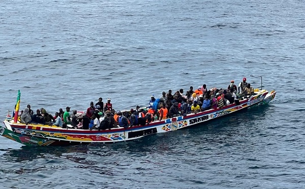 Marine nationale : 139 migrants secourus et un nouveau-né décédé au large de Dakar