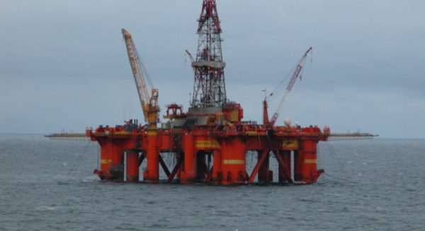 Kosmos Energy veut liquéfier le gaz dans un seul pays : Négociations confidentielles et difficiles entre Dakar et Nouakchott…