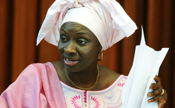 Libération de Karim Wade : Aminata Touré valide l'option d'une grâce présidentielle
