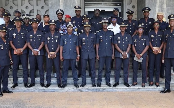 Sécurité : Les élèves officiers des sapeurs-pompiers en immersion à la police