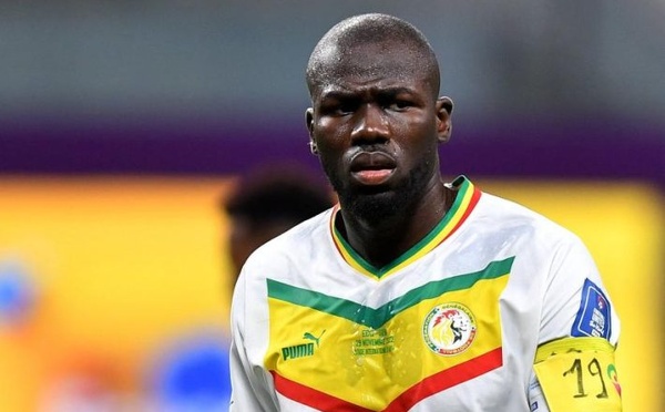 « C'est dans l'unité qu'on va réussir » : Koulibaly mobilise les supporters après la défaite