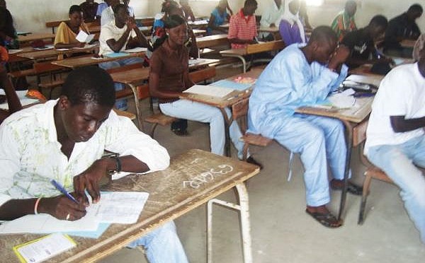 BACCALAURÉAT 2016 : Trois candidats pris en flagrant délit et exclus pour tricherie à l’examen