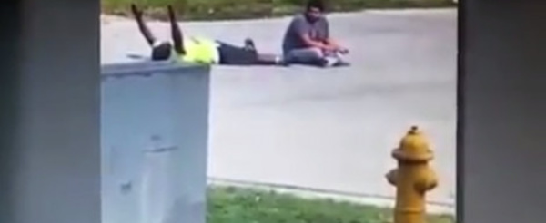 Etats-Unis : un Noir, se fait encore tirer dessus par la police