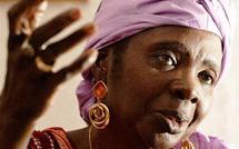Aminata Sow Fall marraine de la cinquième édition du festival international de poésie de Saint-Louis