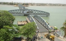 Ouverture du pont Faidherbe, cette nuit. 