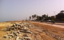 Corniche: le "mur de la honte" tombé, la Turquie invitée à venir balayer ses gravats (photo)