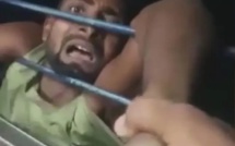 Un voleur suspendu à un train en marche après avoir arraché le téléphone portable d'un passager