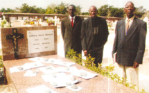 Léopold Sédar Senghor: 20 décembre 2001-20 décembre 2015. Les poètes se souviennent.