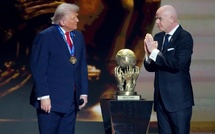 Donald Trump reçoit le tout premier Prix de la Paix de la FIFA