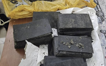 Criminalité financière : 4 200 coupures de 100 dollars saisies à Ndiaffate