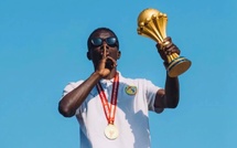 "On gagne sur le terrain" : Le coup de gueule de Gana Gueye depuis l'Angleterre