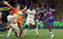 Duel de Lions : El Hadj Malick Diouf tient tête à Ismaïla Sarr à Londres