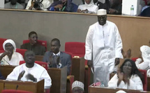 Séance plénière : Une salve d'ovations de la majorité accompagne le vote d'El Malick Ndiaye.