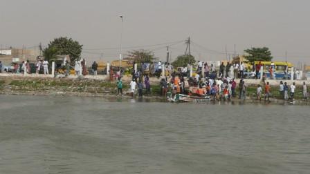 changelent travée pont ndar4.JPG changelent travée pont ndar4.JPG