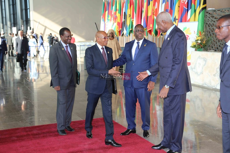 ARRIVEE DE CHEFS D ETATS (46)