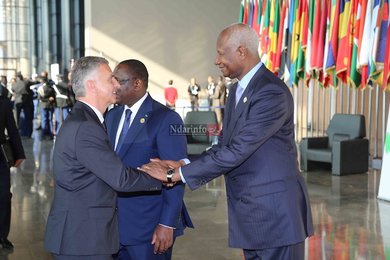 ARRIVEE DE CHEFS D ETATS (45)