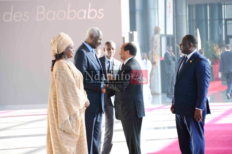 ARRIVEE DE CHEFS D ETATS (2)